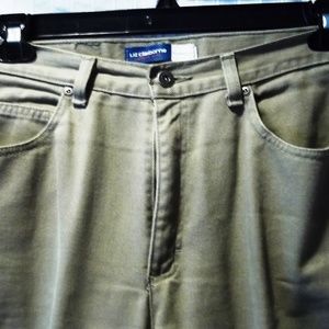 Liz Claiborne jeans, size 10R, classic fit